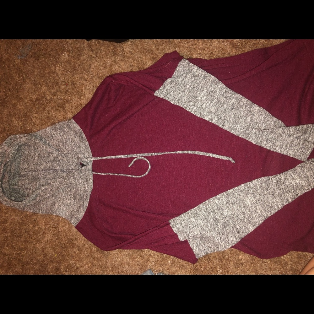 sweatshirt